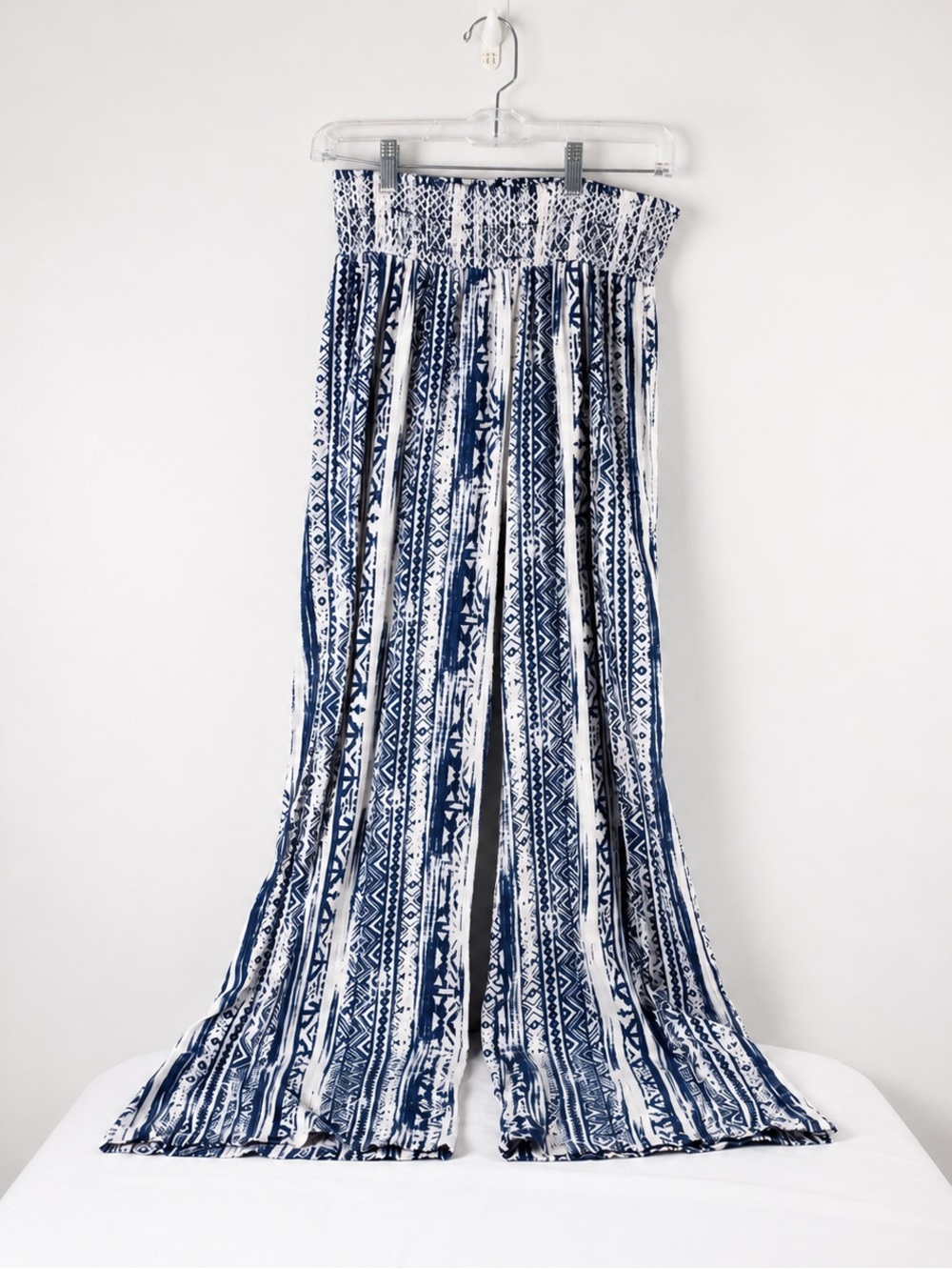 Blue White Linen Blend Boho Palazzo Pants Smocked Waist Medium Beach CALI1850 - Picture 6 of 6